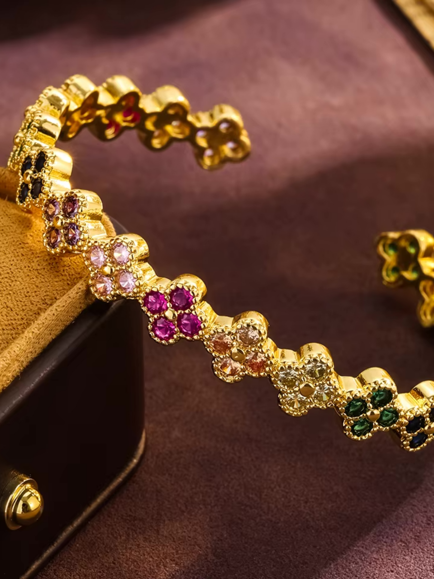 Bracciale in oro multicolore